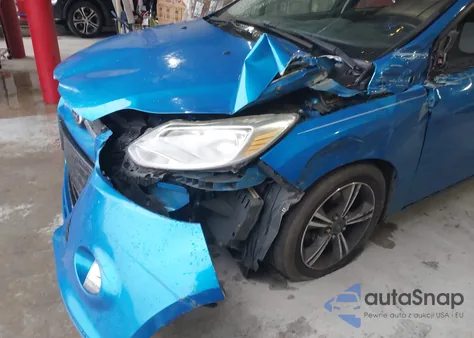 2014 Ford Focus Se from USA, damaged, VIN 1FADP3K20EL368512